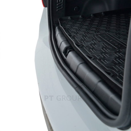 Накладка в проем багажника (ABS) RENAULT Duster 2012-2020/ NISSAN Terrano 2014- купить недорого с доставкой в Уссурийск